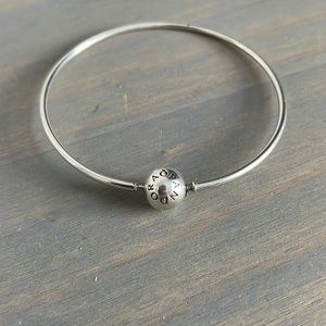 Pandora essence bangle